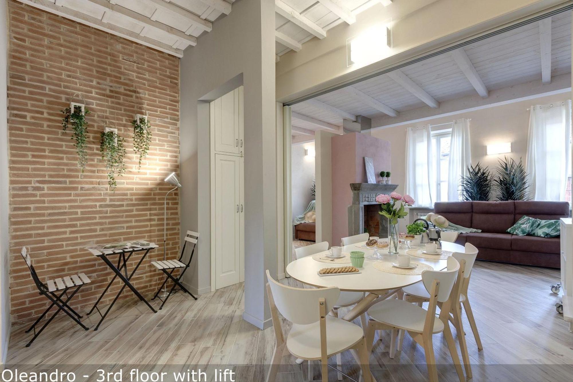 Mamo - Vertical Garden * Florencia