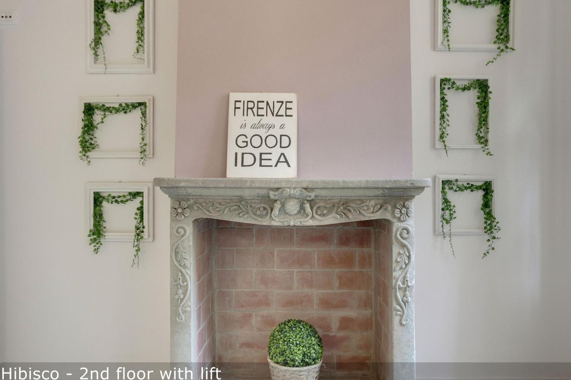 Mamo - Vertical Garden Florencia